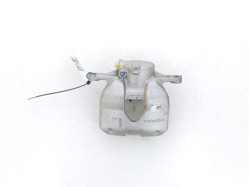 Used Right front brake caliper FIAT 500e (332_) Elektro 3+1 (FA1) (118 hp) 27902276