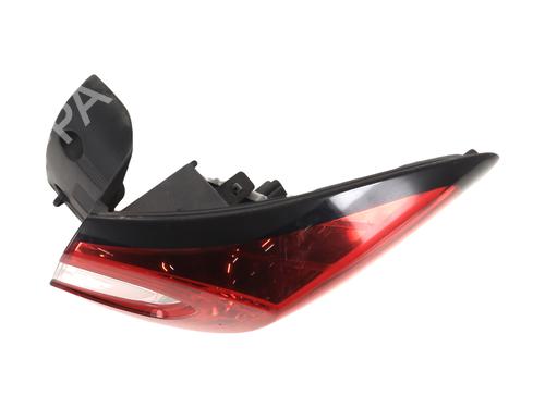 Used Right taillight Right taillight RENAULT CAPTUR I (J5_, H5_) 1.5 dCi 90 (J5N4, J5M5, J5MW, J5M6, J5AL, J5AJ) (90 hp) 33949426 33949426