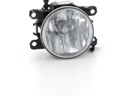 left-front-fog-light-renault-megane-iv-hatchback-b9amn_-2015-37086944 main image
