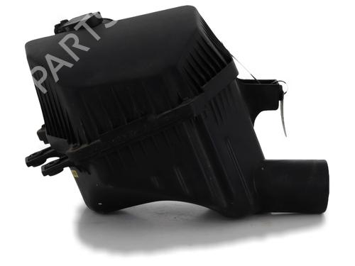 Used Air filter box CHEVROLET CAPTIVA (C100, C140) 2.2 D 4WD (184 hp) 28835187