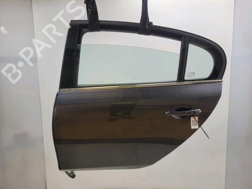 Porta trás esquerda RENAULT LATITUDE (L70_) 2.0 dCi 150 (L70H) (150 hp) 31662300