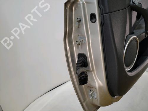 Right front door RENAULT CLIO III (BR0/1, CR0/1) 1.5 dCi (BR17, CR17) | BP29495590C3 