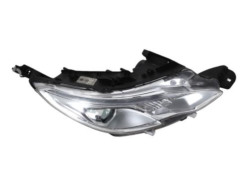 Right headlight PEUGEOT 2008 I (CU_) 1.6 BlueHDi 120 | BP32013245C29