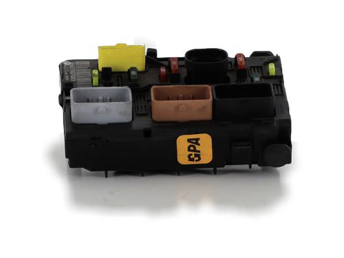 Used Fuse box PEUGEOT 307 (3A/C) 1.6 HDi (90 hp) 29296792