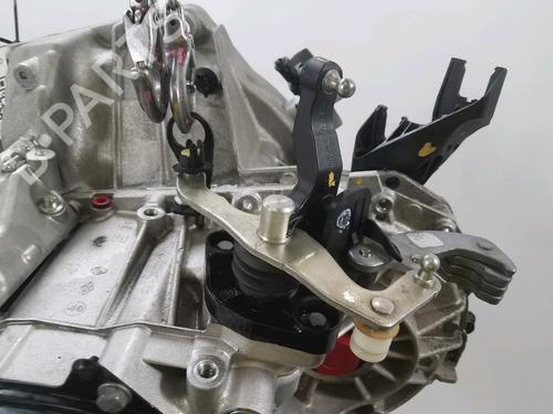 Gearbox DACIA SANDERO II TCe 90 (B8M1, B8MA, B8AC) | BP13905870M3 