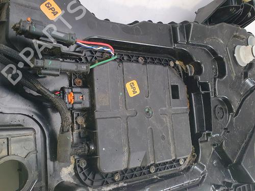 Used AdBlue tank PEUGEOT 308 SW II (LC_, LJ_, LR_, LX_, L4_) 1.6 BlueHDi 120 (120 hp) 30049077