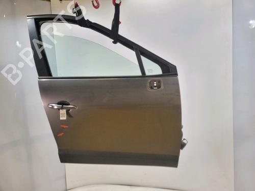 Used Right front door RENAULT SCÉNIC III (JZ0/1_) 1.5 dCi (110 hp) 29874766