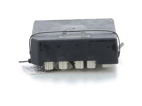 Used Fuse box RENAULT MEGANE III Hatchback (BZ0/1_, B3_) 1.5 dCi (BZ09, BZ0D, BZ1W, BZ29, BZ14) (110 hp) 31875698