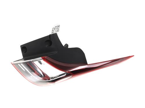 Used Right taillight OPEL CROSSLAND X / CROSSLAND (P17, P2QO) 1.2 (75) (131 hp) 29296694