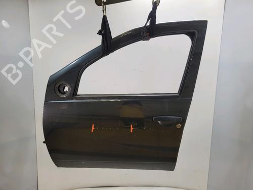 Used Left front door DACIA DUSTER (HS_) 1.5 dCi 4x4 (109 hp) 30895602