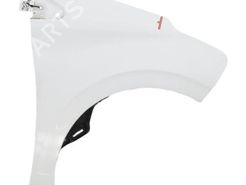 Used Right front fenders Right front fenders 37166738 37166738
