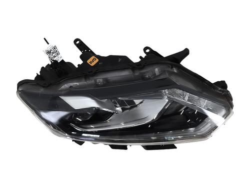 Right headlight NISSAN X-TRAIL III (T32_, T32R, T32RR) 1.6 dCi (T32) | BP29902874C29