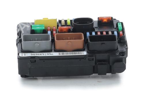 Used Fuse box CITROËN C3 II (SC_) 1.6 BlueHDi 100 (99 hp) 32077335