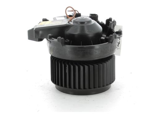 Heater blower motor MERCEDES-BENZ CLA Coupe (C117) CLA 45 AMG 4-matic (117.352) | BP15266868M62