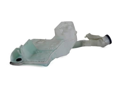 Used Windscreen washer tank Windscreen washer tank PEUGEOT 2008 II (UD_, US_, UY_, UJ_, UR_, UC_) e-2008 (UKZKXZ) (136 hp) 36402324 36402324
