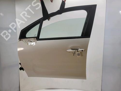 left-front-door-citroen-c3-iii-sx-2016-38008302 main image