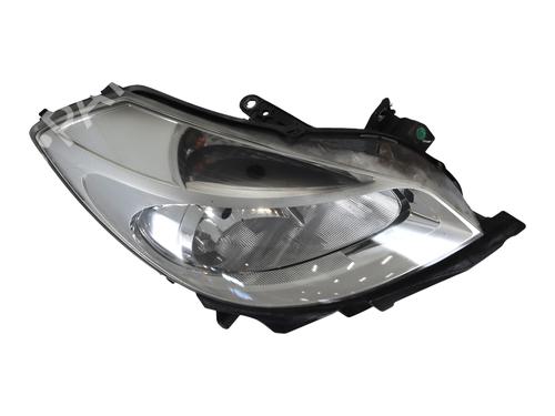 Right headlight RENAULT CLIO III (BR0/1, CR0/1) 1.4 16V | BP30093613C29