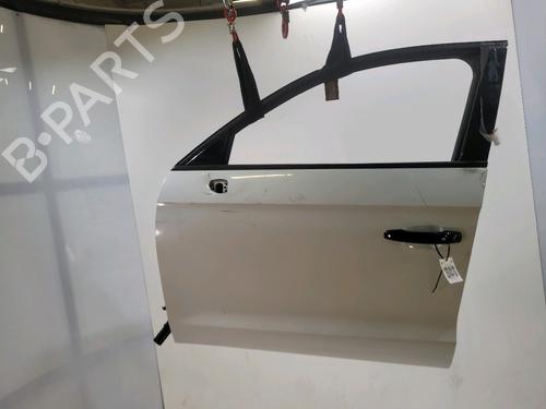 Used Left front door Left front door 38457530 38457530