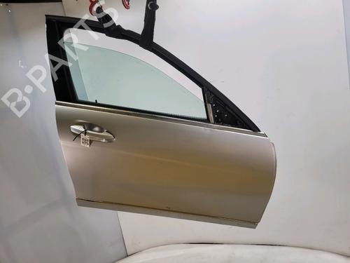 Używane Drzwi przednie prawe MERCEDES-BENZ C-CLASS (W204) C 220 CDI (204.002) (170 hp) 30895563