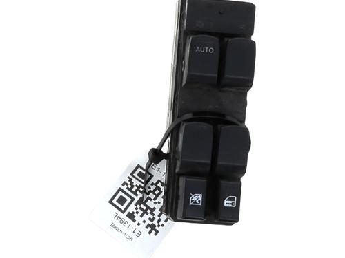 Used Left front window switch SUZUKI SWIFT III (MZ, EZ) 1.3 4x4 (RS 413, ZD11S) (92 hp) 28177325