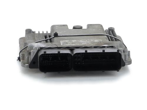 Used Engine control unit (ECU) Engine control unit (ECU) VW TOUAREG (7LA, 7L6, 7L7) 2.5 R5 TDI (174 hp) 33419945 33419945