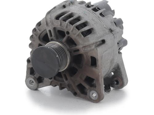 Używane Alternator DACIA DUSTER (HS_) 1.2 TCe 125 (125 hp) 31349036