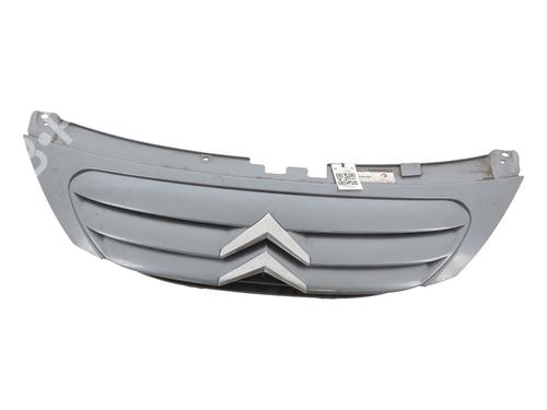 Used Grille CITROËN C3 I (FC_, FN_) 1.4 i (73 hp) 31057970