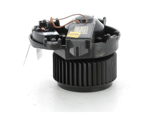 Heater blower motor MERCEDES-BENZ CLA Coupe (C117) CLA 45 AMG 4-matic (117.352) | BP15266868M62