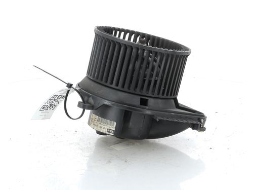 Heater blower motor MERCEDES-BENZ VITO Bus (W638) 108 CDI 2.2 (638.194) | BP17967568M62 