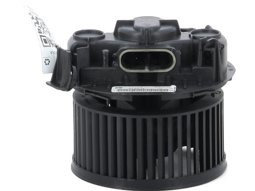 Heater blower motor RENAULT CLIO III (BR0/1, CR0/1) 1.2 16V (BR0P, CR0P) | BP24362653M62 