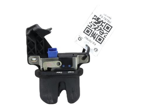 Used Tailgate lock AUDI A4 B6 (8E2) 1.9 TDI (130 hp) 28310804