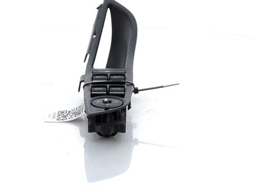 Left front window switch FORD FOCUS III 2.0 TDCi | BP19526437I27 