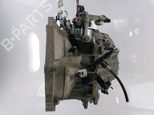 Boîte de vitesses OPEL ASTRA H Estate (A04) 1.9 CDTI (L35) (150 hp) 25886576