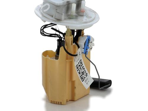 Used Fuel pump RENAULT CLIO V (B7_) 1.5 Blue dCi 85 (B7AG) (86 hp) 28686428