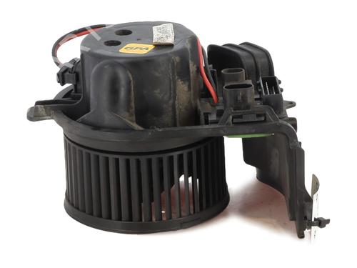 Heater blower motor RENAULT CLIO II (BB_, CB_) 1.2 16V (BB05, BB0W, BB11, BB27, BB2T, BB2U, BB2V, CB05,... | BP24604581M62 
