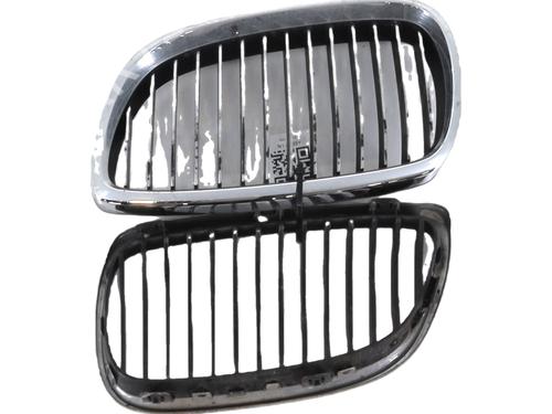 Used Grille BMW 3 Coupe (E92) 330 d (231 hp) 29740811