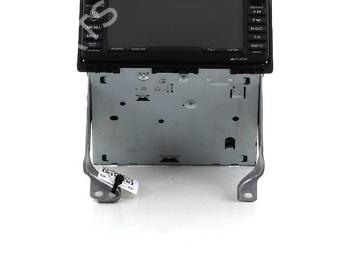 Used Radio TOYOTA AVENSIS Estate (_T25_) 2.0 D-4D (ADT250_, ADT250R) (126 hp) 30895422