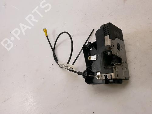 Used Front right lock OPEL VIVARO A Van (X83) 2.0 CDTI (F7) (114 hp) 13682325