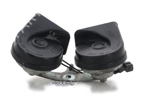 Used Horn RENAULT CLIO III (BR0/1, CR0/1) [2005-2014]  27914009
