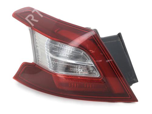 Left taillight PEUGEOT 308 II (LB_, LP_, LW_, LH_, L3_) 1.2 THP 110 | BP28713280C34 