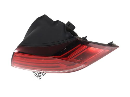 Used Right taillight Right taillight VW GOLF VII (5G1, BQ1, BE1, BE2) 1.0 TSI (110 hp) 40212273 40212273