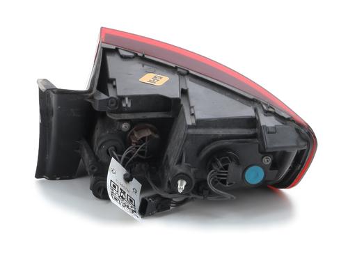Left taillight RENAULT MEGANE IV Hatchback (B9A/M/N_) 1.5 dCi 110 (B9A3) | BP29762205C34 