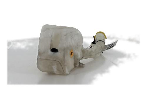 Used Windscreen washer tank FORD FIESTA V (JH_, JD_) 1.4 TDCi (68 hp) 29346248