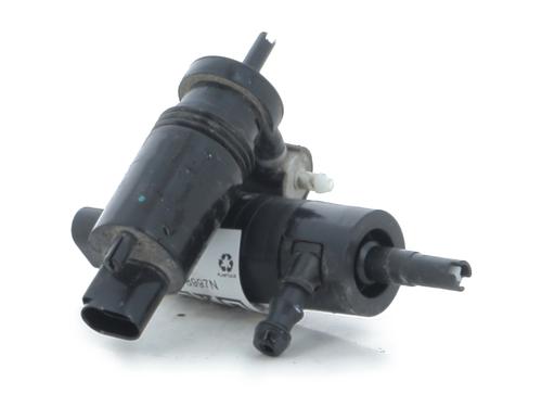 Sprinklervæskepumpe MERCEDES-BENZ GLA-CLASS (X156) GLA 220 CDI (156.903) (170 hp) 31662369