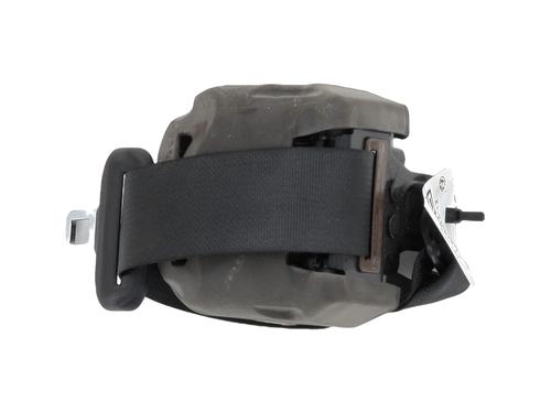 Venstre bak beltestrammer TOYOTA AURIS Estate (_E18_) 1.8 Hybrid (ZWE186_, ZWE186R, ZWE186H) (136 hp) 30523762