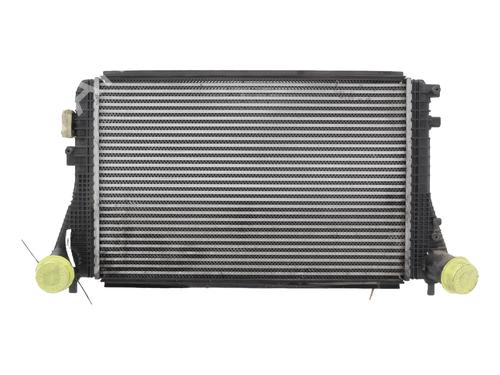 Używane Intercooler / Chłodnica powietrza doładowującego VW SCIROCCO III (137, 138) 2.0 TDI (140 hp) 30799300