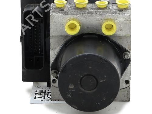 Used ABS pump SEAT IBIZA III (6L1) 1.9 TDI (100 hp) 25621642