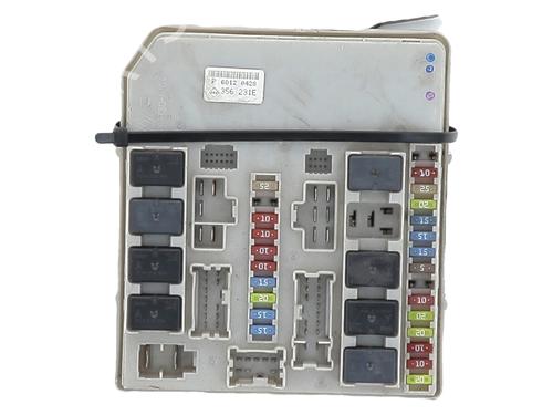Fuse box RENAULT CLIO III (BR0/1, CR0/1) 1.5 dCi (BR17, CR17) | BP28573435E1