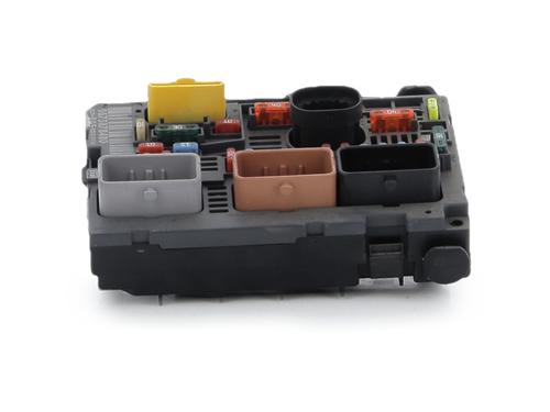 Used Fuse box Fuse box PEUGEOT 308 SW I (4E_, 4H_) 1.6 HDi (112 hp) 36513429 36513429
