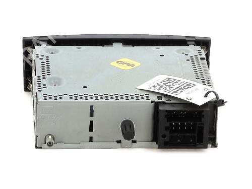 Used Radio RENAULT CLIO III (BR0/1, CR0/1) 1.2 16V (BR02, BR0J, BR11, CR02, CR0J, CR11) (75 hp) 27309522